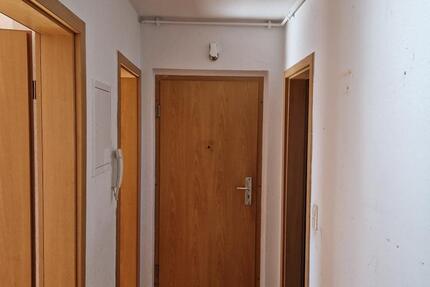 Wohnung Gräfenhainichen - 4 Zimmer, 69 m&sup2;, 470&euro; | Angebot:25234350