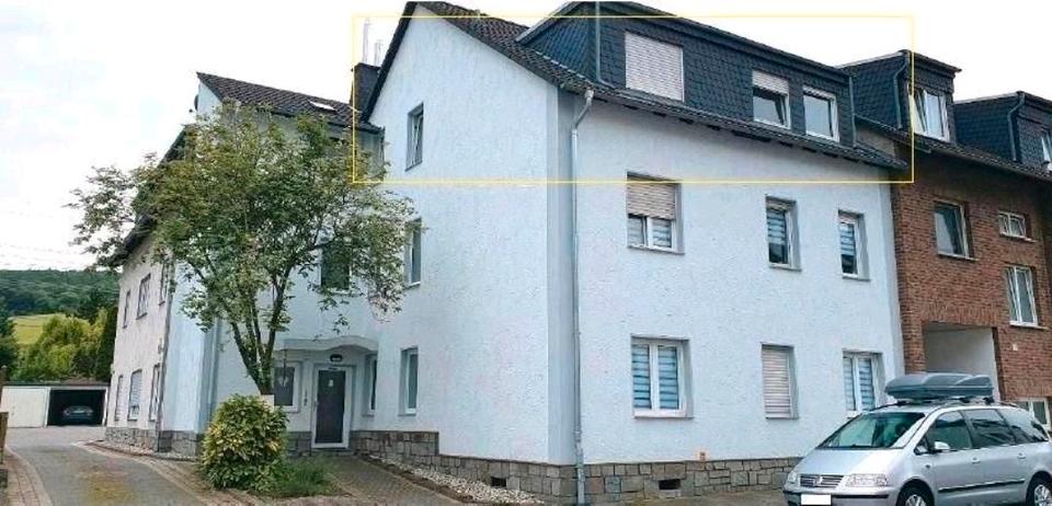 Dachgeschoßwohnung Bad Neuenahr-Ahrweiler Ahrweiler - 3 Zimmer, 80 m&sup2;, 860&euro; | Angebot:26645892