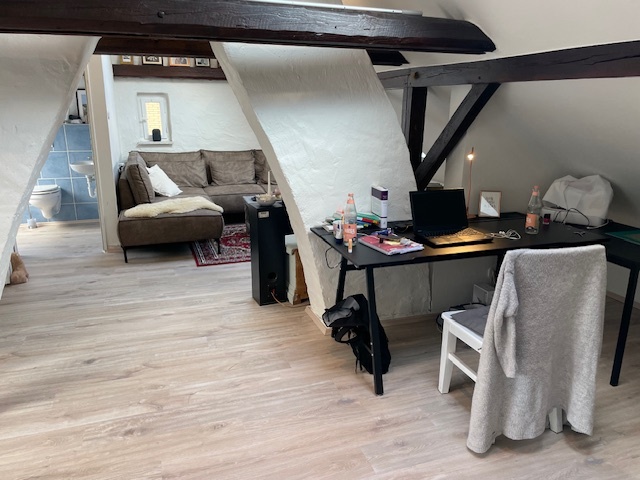 Helle/freundliche Maisonette-Wohnung 3 zimmer