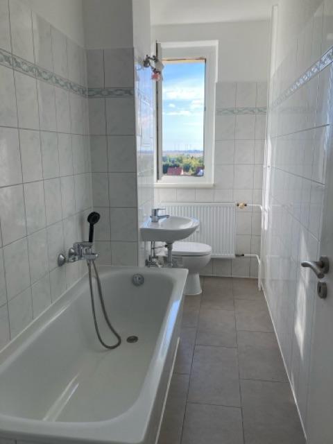3 Zimmer mit Ausblick!!!