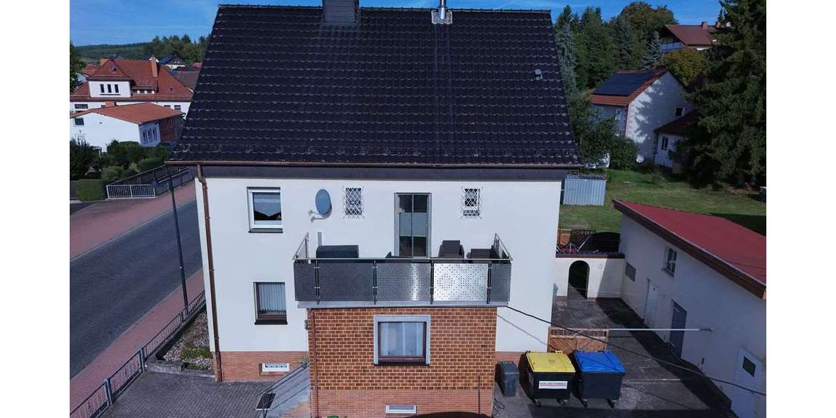 Haus zum Mieten in Heringen-Herfa 1.700 € 209 m² 7 zimmer