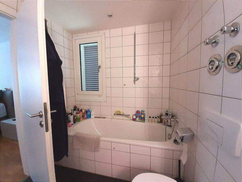Schicke 3 Zimmer-Wohnung in BestlageNähe Rheinturm