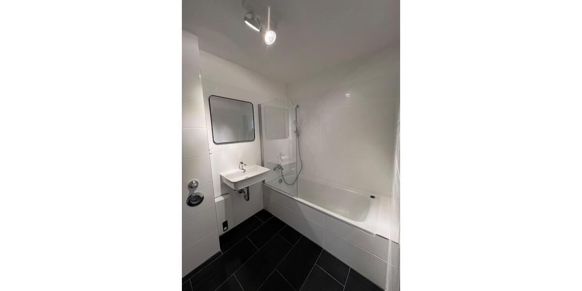 Wohnen auf Zeit Fürth Bislohe - 14 Zimmer, 101 m&sup2;, 500&euro; | Angebot:24471296