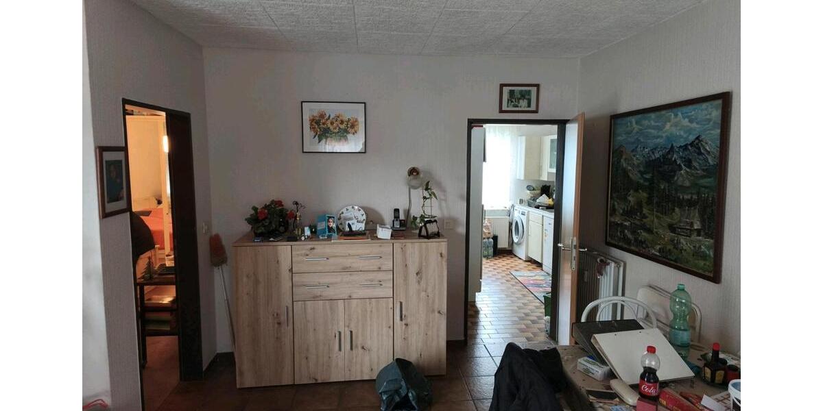 Wohnung im Obergeschoss eines Zweifamilienhauses zu vermieten 2 zimmer