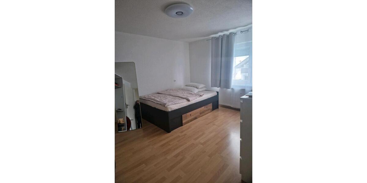 Etagenwohnung Walldürn - 3 Zimmer, 76 m&sup2;, 760&euro; | Angebot:24997034