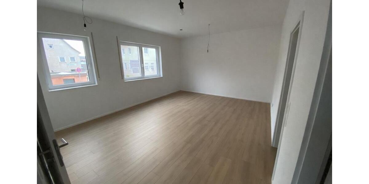Erdgeschoßwohnung Ilsfeld - 2 Zimmer, 60 m&sup2;, 1.020&euro; | Angebot:25948395