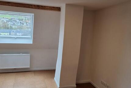 Wohnung Angelburg - 3 Zimmer, 80 m&sup2;, 650&euro; | Angebot:25045898