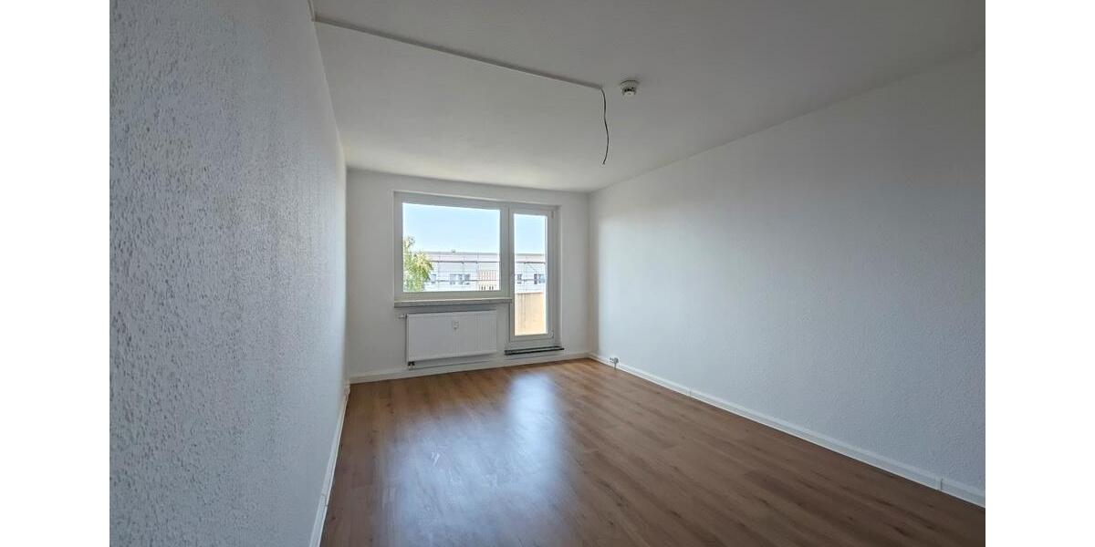 Etagenwohnung Sangerhausen - 4 Zimmer, 72 m&sup2;, 430&euro; | Angebot:26662546