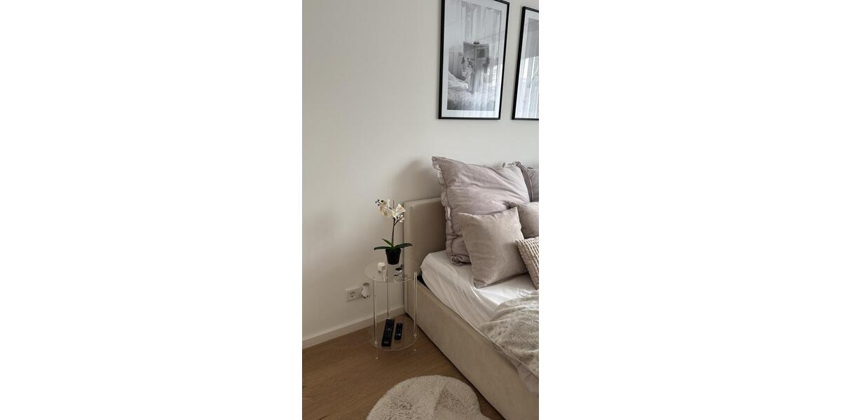 Wohnen auf Zeit Willich - 2 Zimmer, 64 m&sup2;, 1.290&euro; | Angebot:24592241