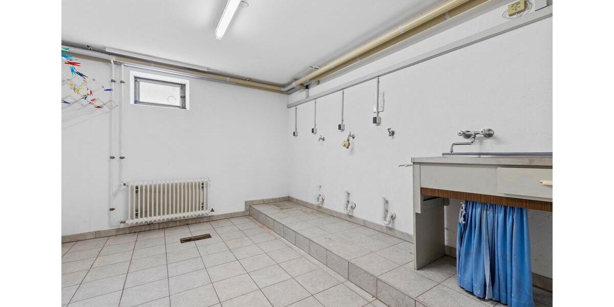 Etagenwohnung Sinzheim - 3 Zimmer, 126 m&sup2;, 1.650&euro; | Angebot:26213311