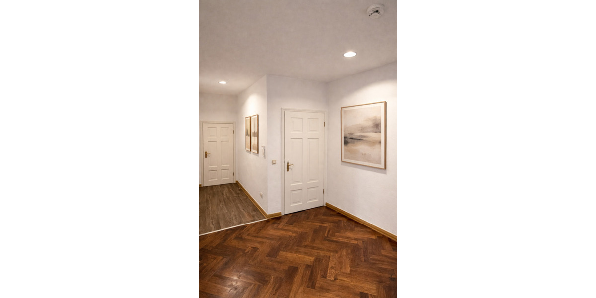 Erdgeschoßwohnung Sondershausen - 3 Zimmer, 124 m&sup2;, 931&euro; | Angebot:23279375