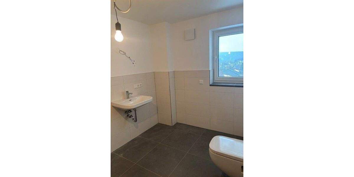 Etagenwohnung Bad Bocklet - 3 Zimmer, 95 m&sup2;, 940&euro; | Angebot:24789463