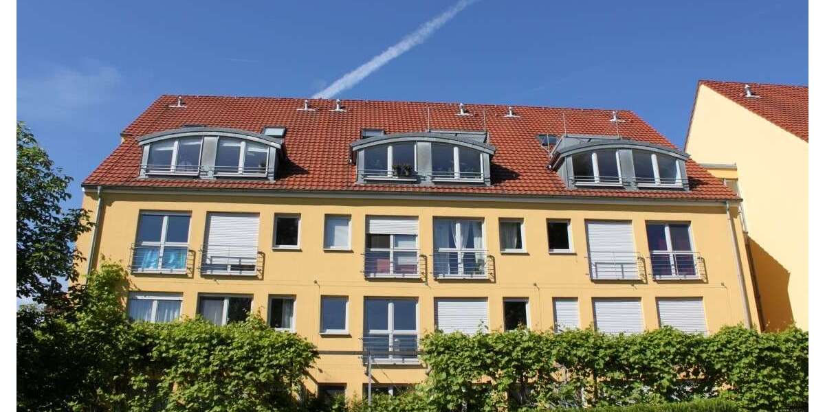 Etagenwohnung Dresden Blasewitz - 1 Zimmer, 22 m&sup2;, 250&euro; | Angebot:26985850