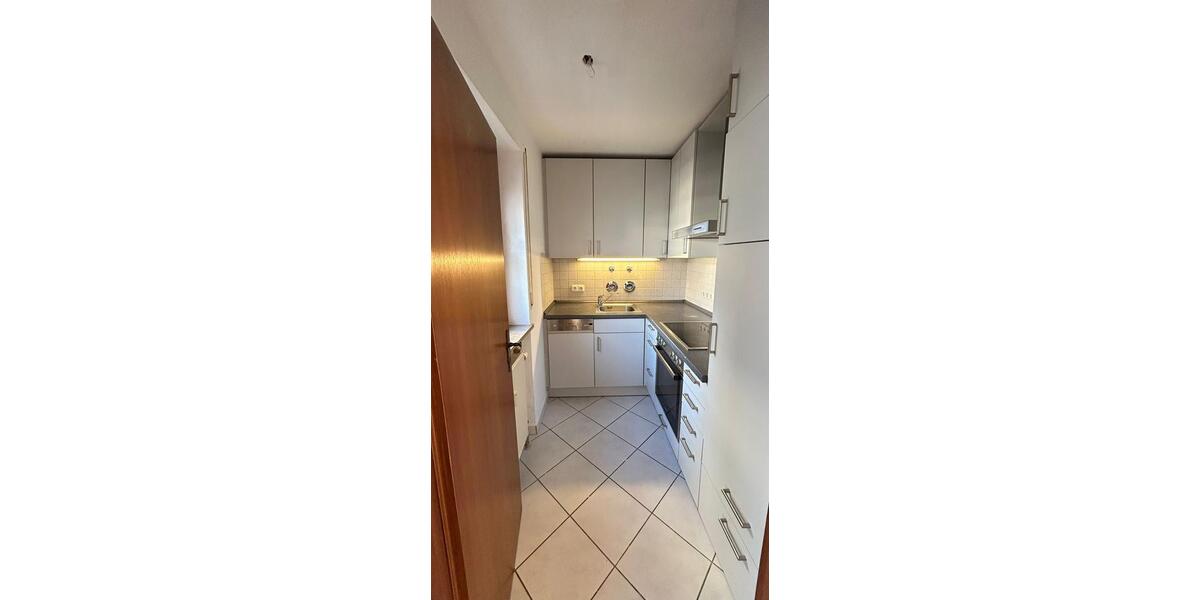 Dachgeschoßwohnung München Berg am Laim - 3 Zimmer, 77 m&sup2;, 1.400&euro; | Angebot:25056723