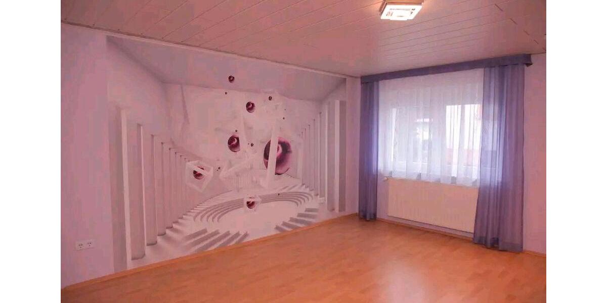 Erdgeschoßwohnung Solms - 3 Zimmer, 86 m&sup2;, 850&euro; | Angebot:26581594
