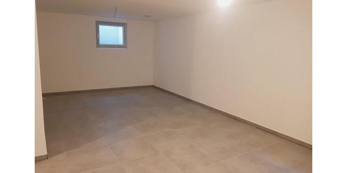 Doppelhaushälfte Mindelheim - 5 Zimmer, 170 m&sup2;, 2.300&euro; | Angebot:24107915
