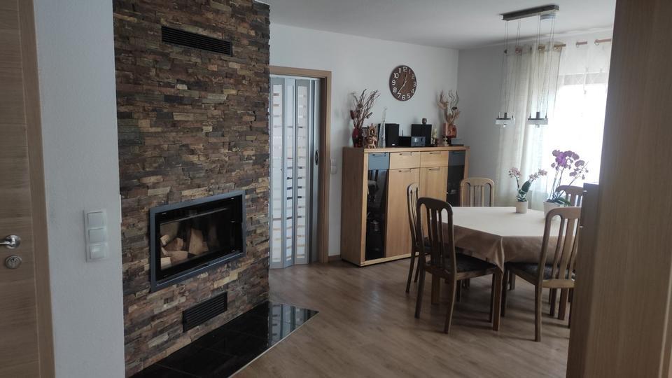3,5 Zimmerwohnung + Kamin + Terrase + Garden. Horb Dettingen