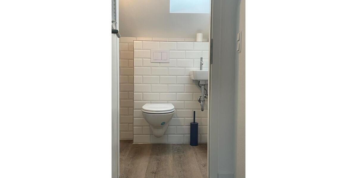 Dachgeschoßwohnung Plettenberg - 4 Zimmer, 150 m&sup2;, 1.250&euro; | Angebot:24363028