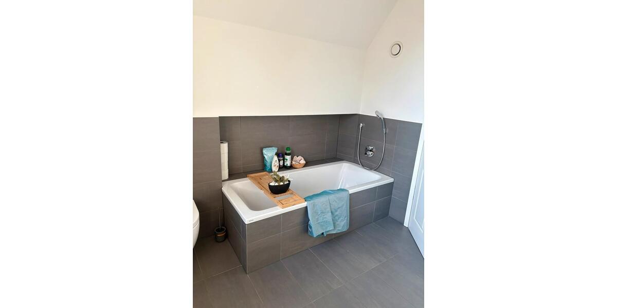 Reihenhaus Lüdinghausen - 3 Zimmer, 140 m&sup2;, 1.900&euro; | Angebot:24851132