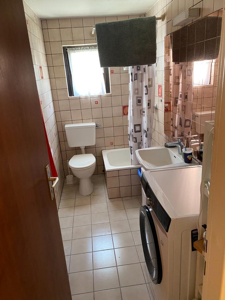 Möblierte 1 Zi. Wohnung zur Untermiete Okt. bis März in Feuerbach