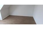 Nach Renovierung!! Schöne Dachgeschoßwohnung mit Balkon zu vermieten