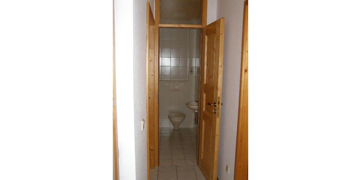 Dachgeschoßwohnung Grettstadt - 4 Zimmer, 80 m&sup2;, 640&euro; | Angebot:26048568