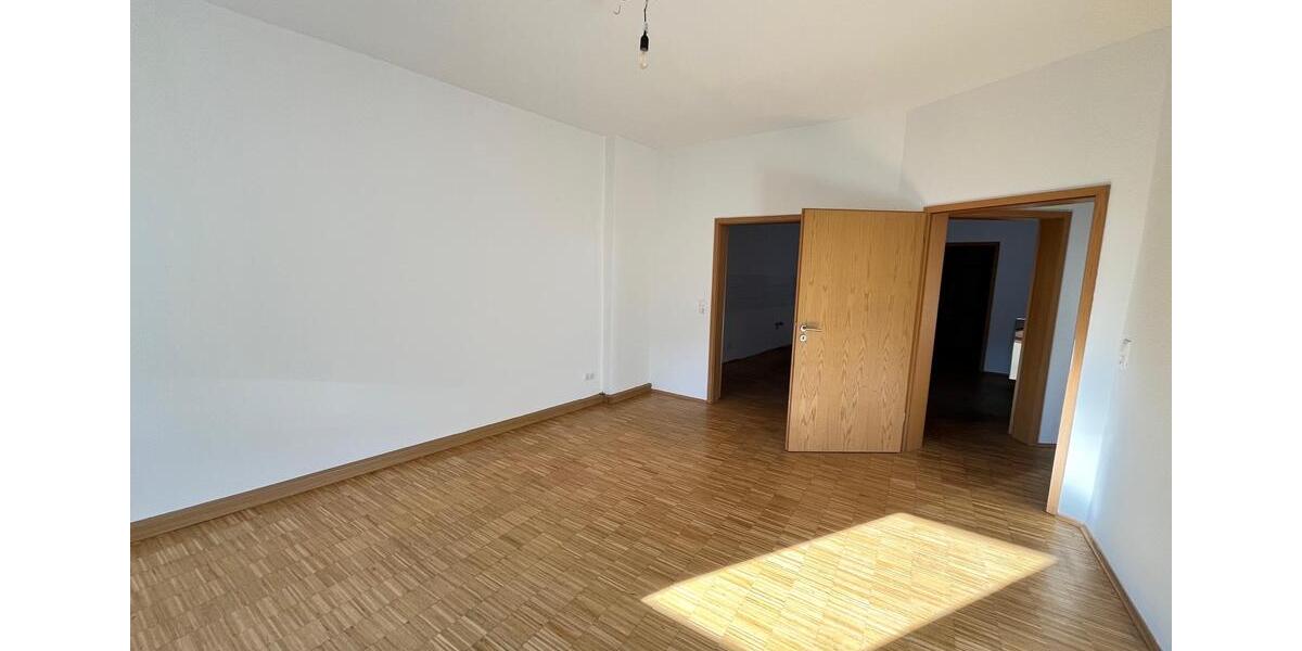 Etagenwohnung Lüdenscheid - 4 Zimmer, 96 m&sup2;, 780&euro; | Angebot:26231190