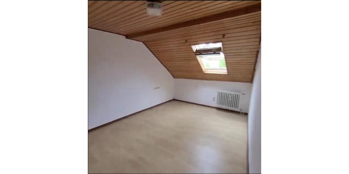 Dachgeschoßwohnung Pirmasens Niedersimten - 4 Zimmer, 73 m&sup2;, 500&euro; | Angebot:26143993