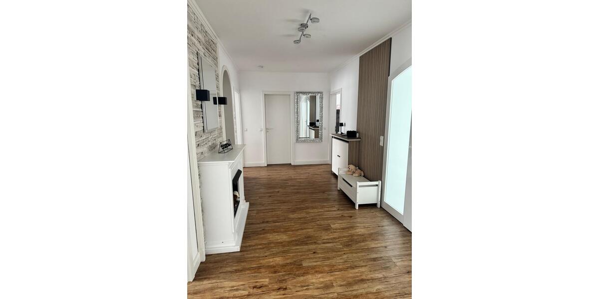 Etagenwohnung Gütersloh Isselhorst - 3 Zimmer, 120 m&sup2;, 1.100&euro; | Angebot:24780694