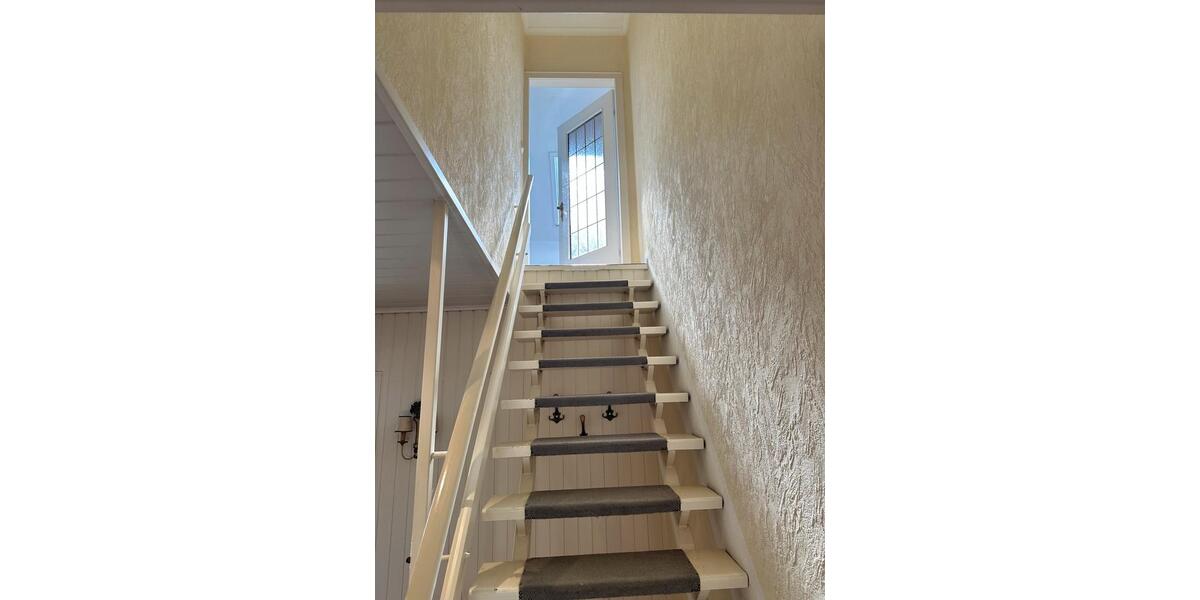Etagenwohnung Preußisch Oldendorf - 10 Zimmer, 187 m&sup2;, 1.650&euro; | Angebot:26428321