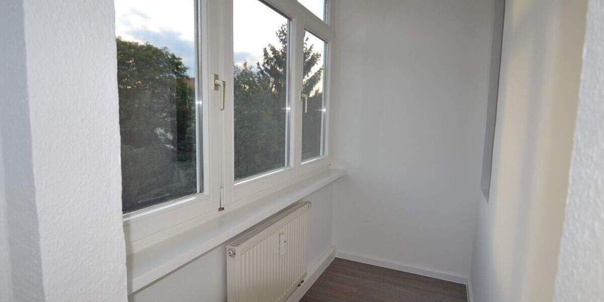 Etagenwohnung Dresden Leuben - 2 Zimmer, 60 m&sup2;, 475&euro; | Angebot:26160855