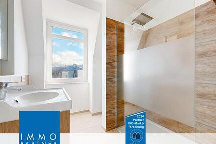 IMMOPARTNER - LICHTSPIEL UND CHARME IM DACHGESCHOSS 2 zimmer