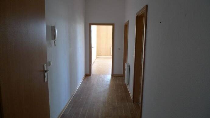 Etagenwohnung Schenkendöbern Bärenklau - 4 Zimmer, 87 m&sup2;, 482&euro; | Angebot:26486798