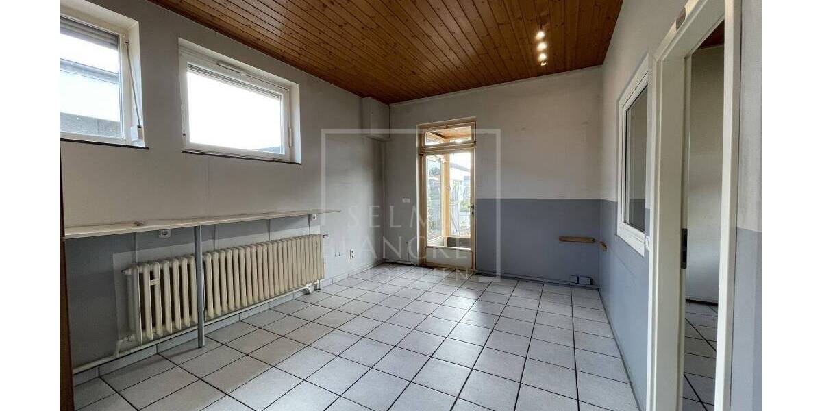 Gewerbeobjekt Bayreuth Industriegebiet - 3 Zimmer, 625&euro; | Angebot:25190252