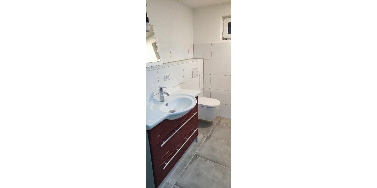 Terrassenwohnung Uhingen - 2.5 Zimmer, 100 m&sup2;, 1.200&euro; | Angebot:26588259