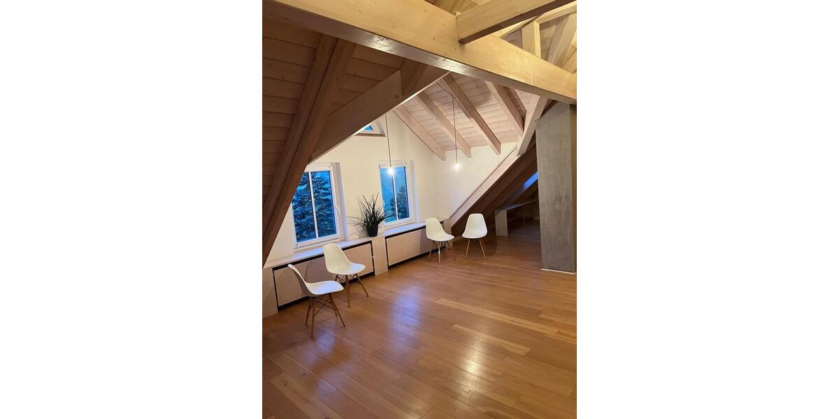 Etagenwohnung Föritztal - 4 Zimmer, 153 m&sup2;, 1.250&euro; | Angebot:25840626