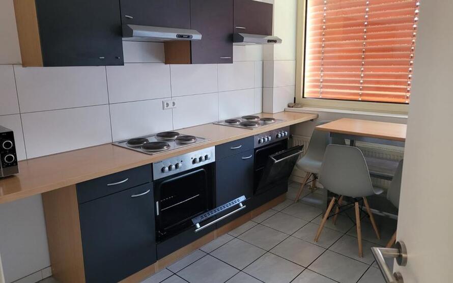 Gästezimmer mit Wlan, Gästeküche, EtagenDuscheWc, Waschmaschine, Trockner zimmer