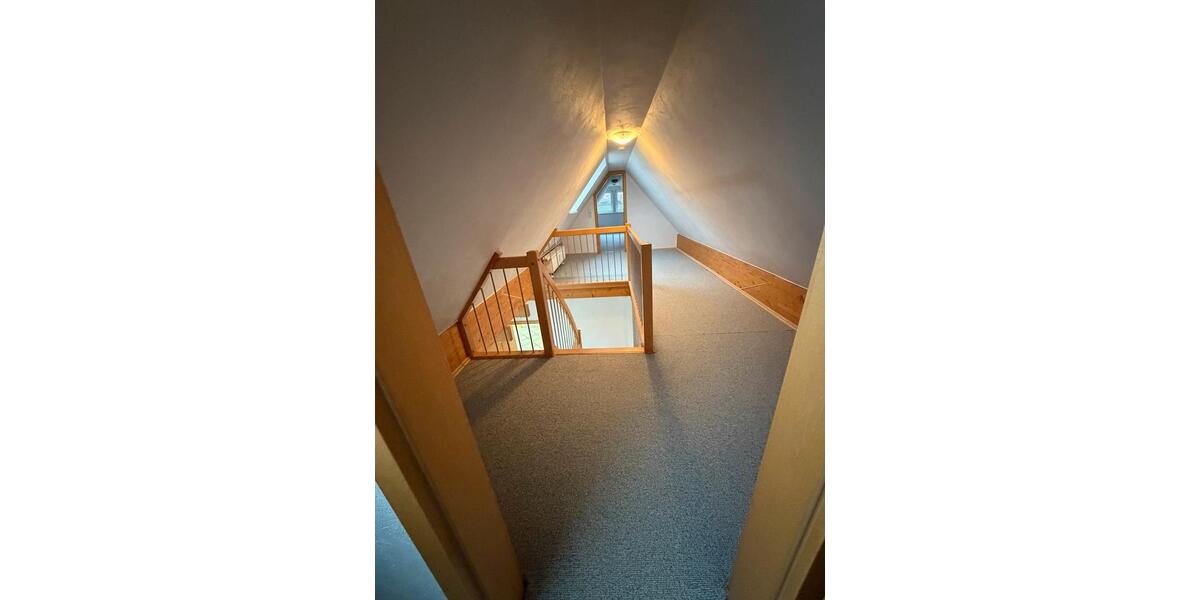 Dachgeschoßwohnung Lichtenau - 4 Zimmer, 86 m&sup2;, 730&euro; | Angebot:25302836