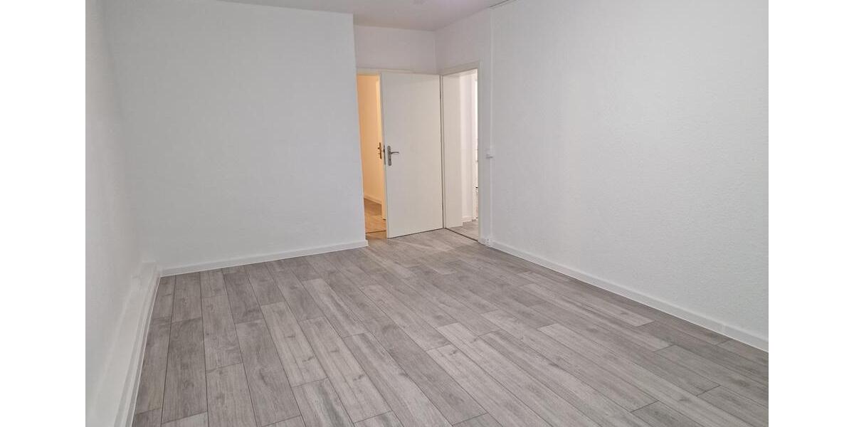 Etagenwohnung Kalbe (Milde) - 3 Zimmer, 59 m&sup2;, 176&euro; | Angebot:26251276