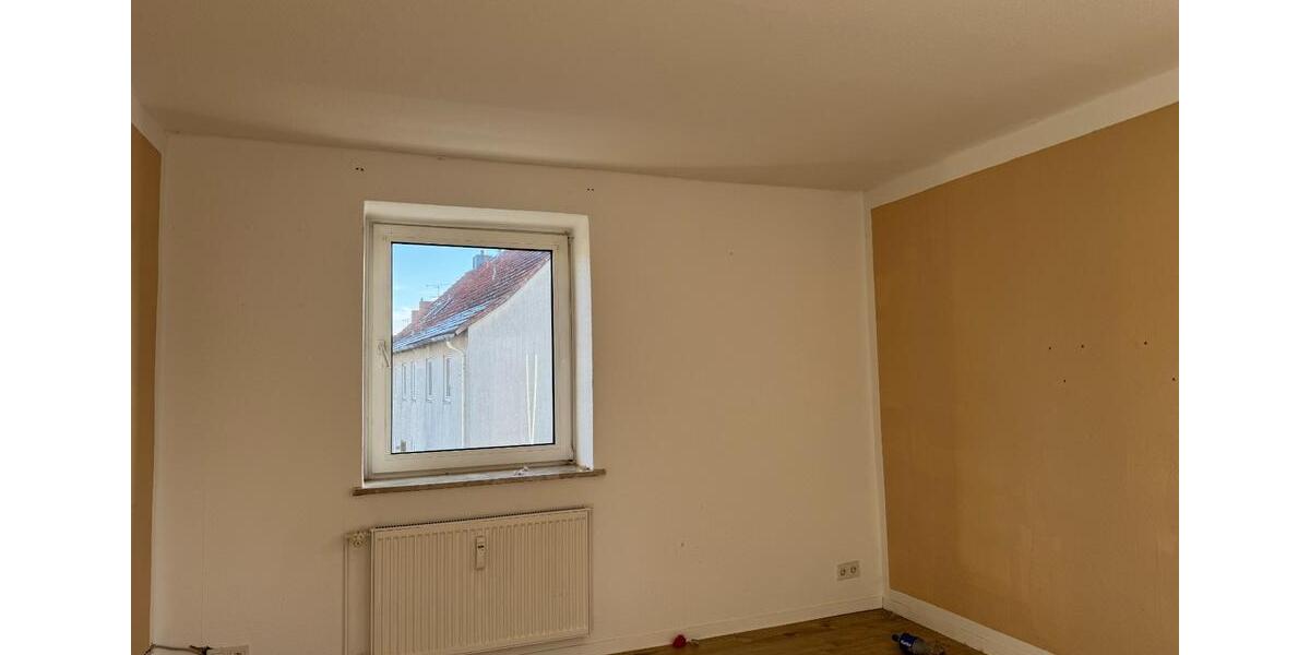 Etagenwohnung Helmstedt Offleben - 5 Zimmer, 75 m&sup2;, 430&euro; | Angebot:24846551