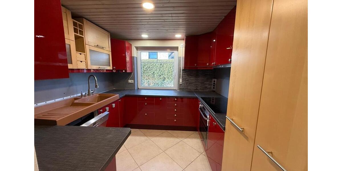 Doppelhaushälfte Tutzing - 5 Zimmer, 141 m&sup2;, 2.190&euro; | Angebot:24660608