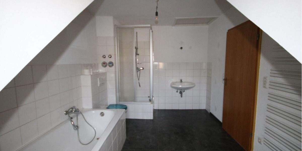 Etagenwohnung Eschborn - 2 Zimmer, 53 m&sup2;, 725&euro; | Angebot:25691091