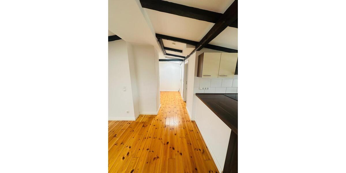 Dachgeschoßwohnung Schwerin Altstadt - 2 Zimmer, 60 m&sup2;, 640&euro; | Angebot:24559387