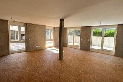 Wohnung Kitzingen Etwashausen - 2 Zimmer, 87 m&sup2;, 800&euro; | Angebot:24966494