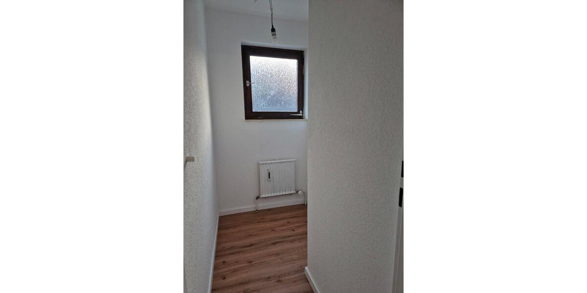 Erdgeschoßwohnung Untergruppenbach - 3 Zimmer, 78 m&sup2;, 950&euro; | Angebot:24795737