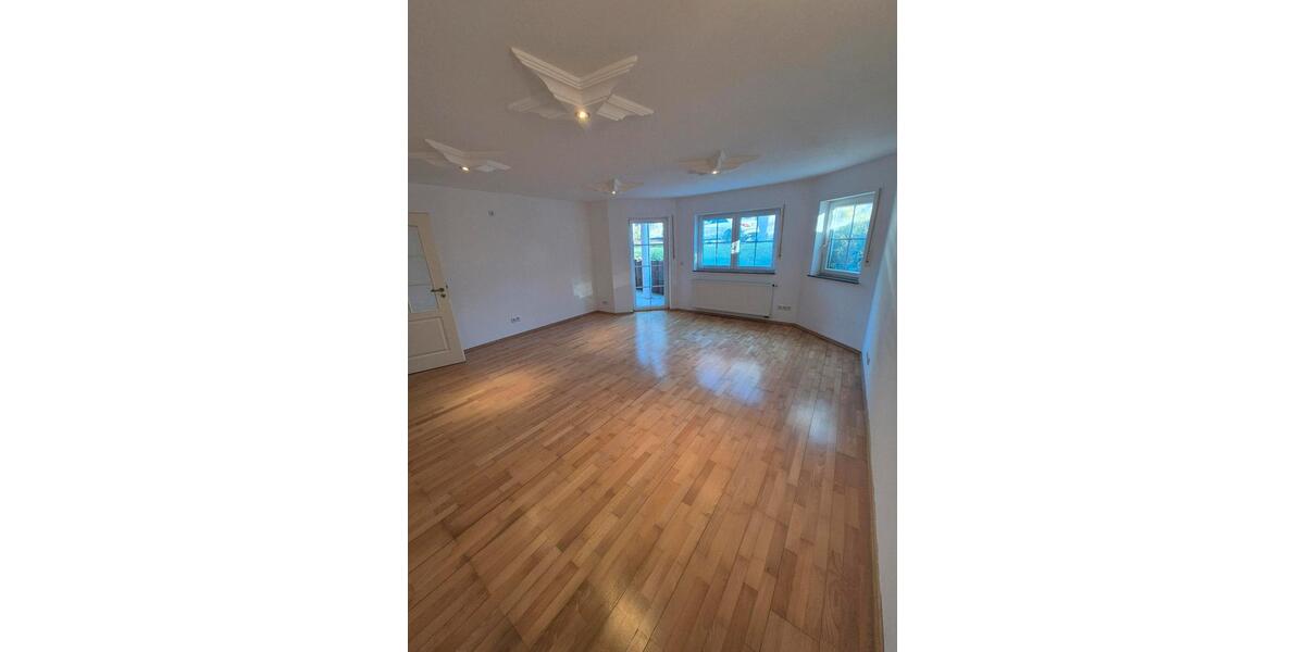 Erdgeschoßwohnung Selters (Westerwald) - 1 Zimmer, 80 m&sup2;, 850&euro; | Angebot:26271424