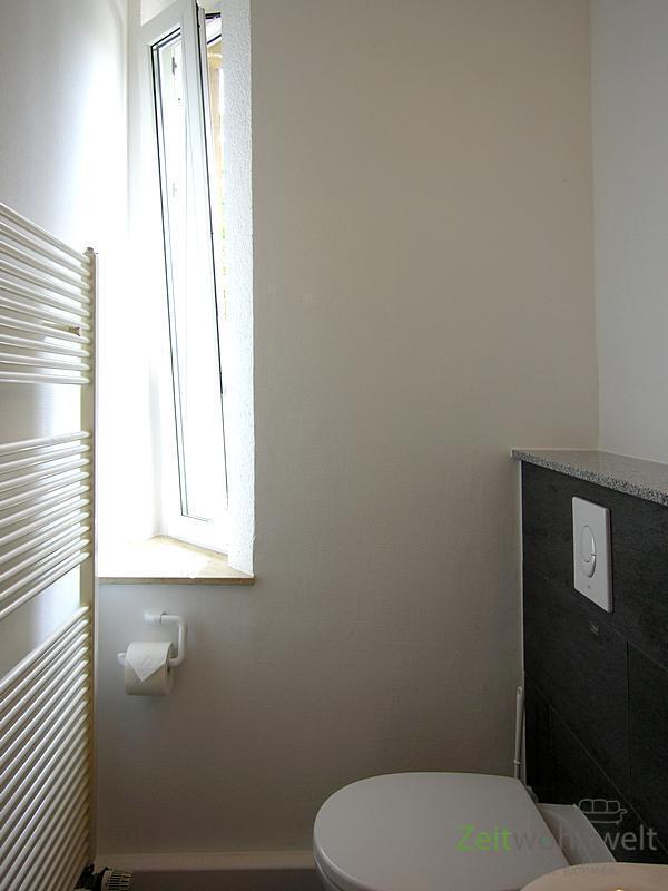 (EF0425_Y) Erfurt: Löbervorstadt, möbliertes Zimmer mit eigenem WCDusche, 1. Obergeschoss, an Wochenendheimfahrer 1 zimmer