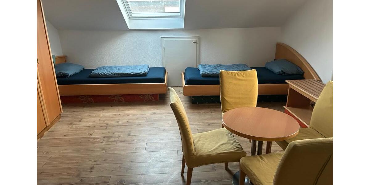 Etagenwohnung Remscheid Lüttringhausen - 2 Zimmer, 60 m&sup2;, 11&euro; | Angebot:25512272