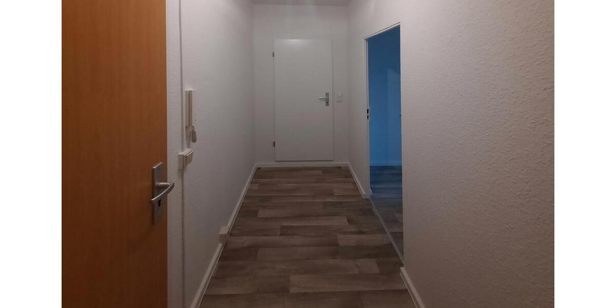 Erdgeschoßwohnung Neubrandenburg Datzeberg - 1 Zimmer, 36 m&sup2;, 254&euro; | Angebot:26661620