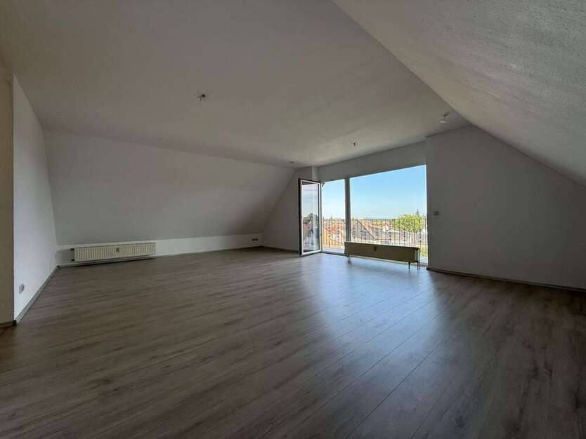 Wohnung zum Mieten in Troisdorf 900 € 105 m²